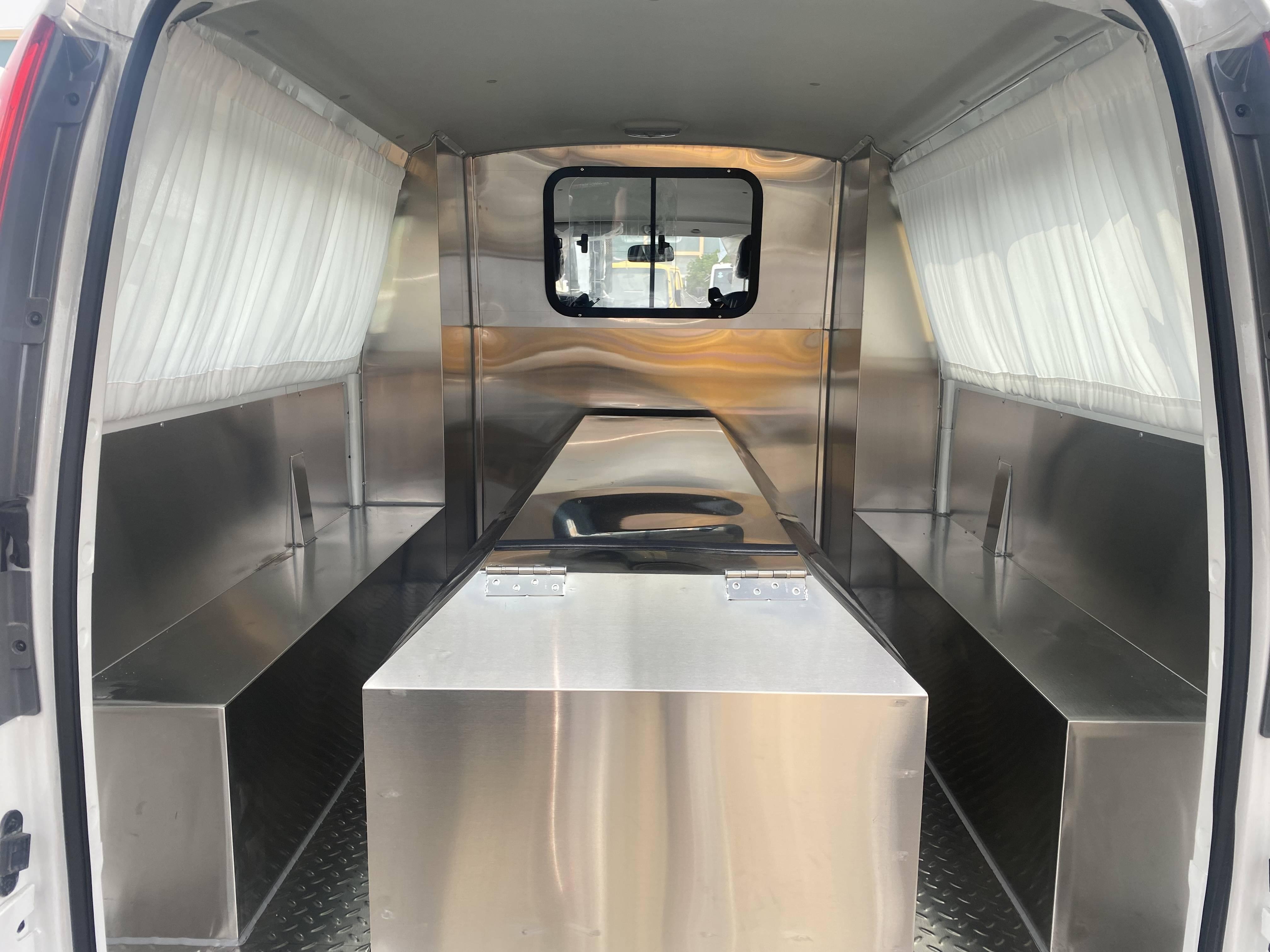 郊区外地遗体运输的贴心之选